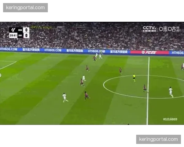 战术博弈：西班牙国家德比上半场，巴萨控球率65%却零射正，皇马主动让出球权策略见效。